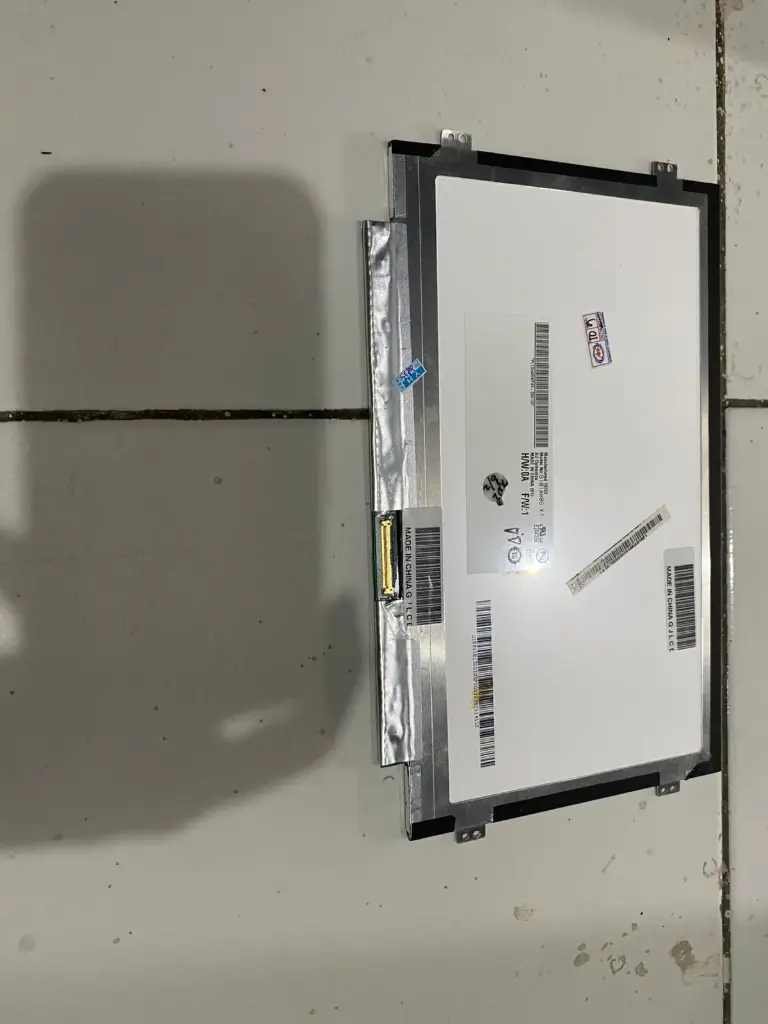 LCD 10,1 Slim 40 Pin HD Kuping Kanan Kiri