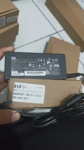 Charger HP 19.5V 2.31A 4.5*3 45W Blue Pin 