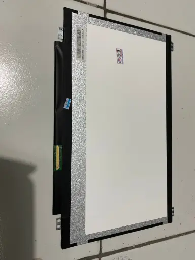 LCD 11.6 Inch Slim 40 Pin Baut Atas Bawah HD